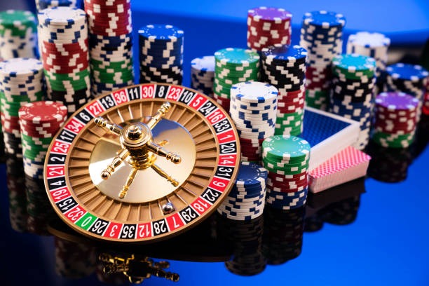 Live roulette and blackjack dealer tables